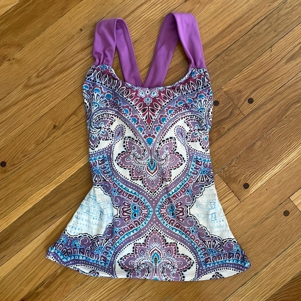 Prana Women S Purple Wide Strap Paisley Yoga Top Shirt Sleeveless Made in USA